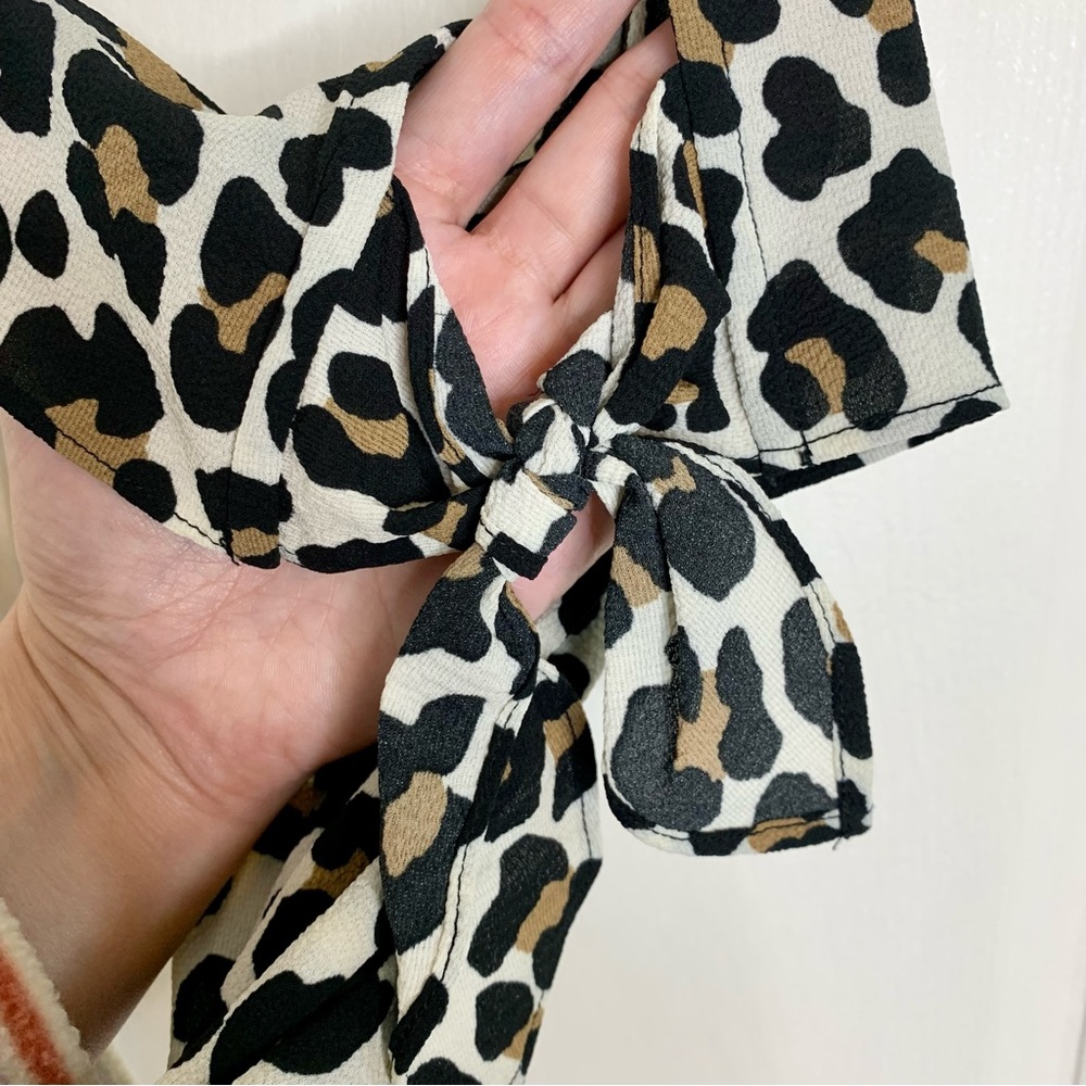 Michael Kors Leopard Print Blouse / Tunic, Sz M, Animal Print Trendy Fall Autumn - Picture 3 of 12